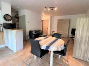 Appartement Cambo-les-Bains, 2 pièces, 2 personnes - FR-1-495-57