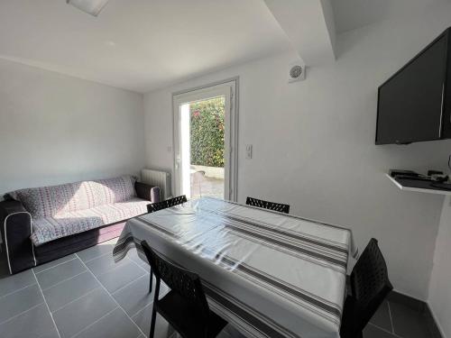 Appartement Cambo-les-Bains, 2 pièces, 2 personnes - FR-1-495-91