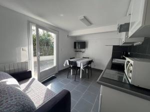 Appartement Cambo-les-Bains, 2 pièces, 2 personnes - FR-1-495-91