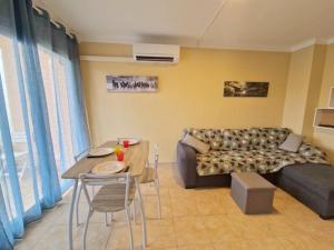 Appartement Canet-en-Roussillon, 2 pièces, 2 personnes - FR-1-696-26