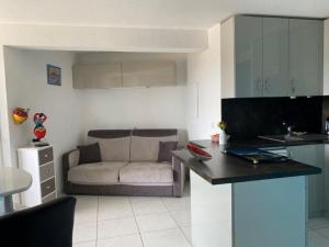 Appartement Canet-en-Roussillon, 3 pièces, 6 personnes - FR-1-696-25
