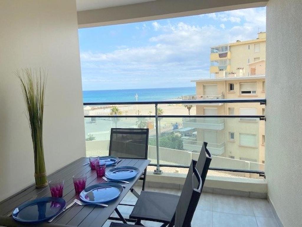 Appartement Canet-Plage, 2 pièces, 4 personnes - FR-1-696-15 10 Promenade de la côte vermeille résidence CASINO appt 402, 66140 Canet-en-Roussillon