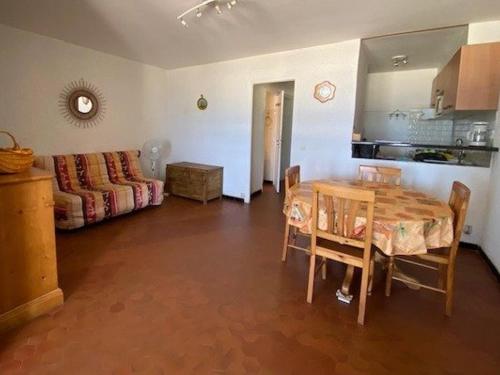 Appartement Canet-Plage, 2 pièces, 4 personnes - FR-1-696-5