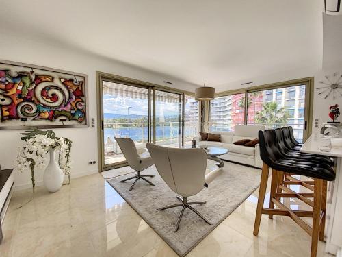 Appartement Cannes, 3 pièces, 6 personnes - FR-1-470-53