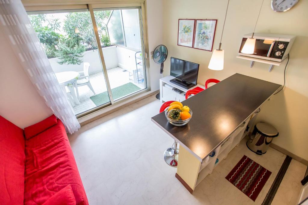 Appartement Cannes Center by Connexion A8, 3 Rue du Châtaignier, 06400 Cannes
