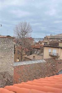 Appartement Cannes centre Suquet vue sur mer