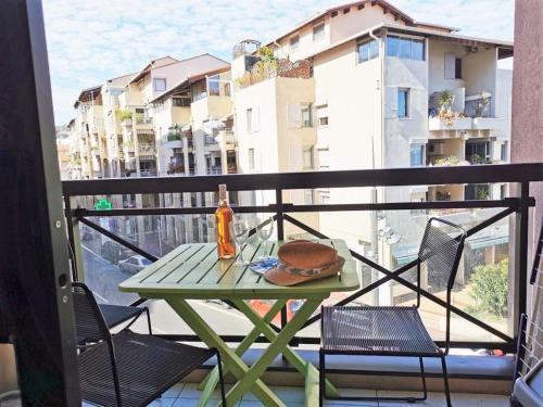 Appartement Cannes la Bocca, 1 pièce, 2 personnes - FR-1-609-41