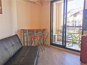 Appartement Appartement Cannes la Bocca, 1 pièce, 2 personnes - FR-1-609-41 APPARTEMENT N°2B9 - 2ème ETAGE 10 RUE DE LA VERRERIE 06150 Cannes Provence-Alpes-Côte d\'Azur