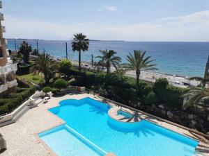 Appartement Appartement Cannes la Bocca, 2 pièces, 4 personnes - FR-1-609-54 APPARTEMENT N°462 - 4eme ETAGE 6 RUE DE LA VERRERIE 06150 Cannes Provence-Alpes-Côte d\'Azur