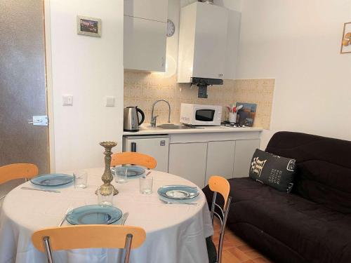 Appartement Cap d'Agde, 1 pièce, 2 personnes - FR-1-249-270