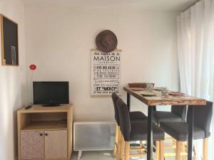 Appartement Cap d'Agde, 2 pièces, 4 personnes - FR-1-249-385