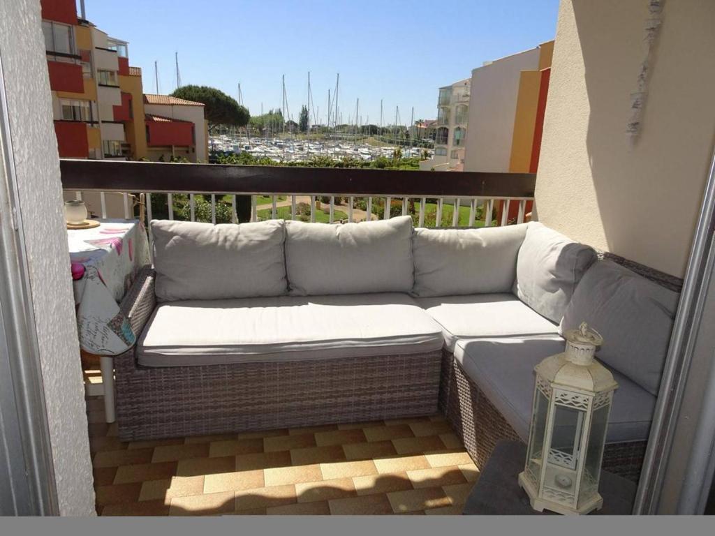 Appartement Appartement Cap d'Agde, 2 pièces, 4 personnes - FR-1-249-57 BÃ¢t. C2 - Appartement NÂ° 242  - 2Eme Ãtage - Avenue Chevalier D'Alphonse - 34300 Le Cap d\'Agde