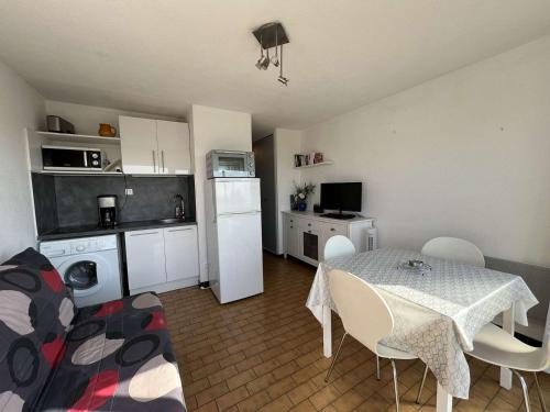 Appartement Cap d'Agde, 2 pièces, 4 personnes - FR-1-702-20