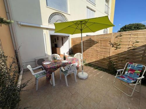 Appartement Cap d'Agde, 2 pièces, 4 personnes - FR-1-702-43