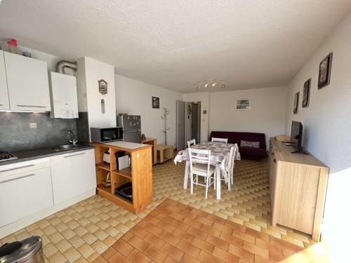 Appartement Cap d'Agde, 2 pièces, 4 personnes - FR-1-702-43