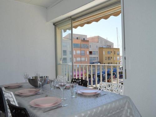 Appartement Cap d'Agde, 2 pièces, 6 personnes - FR-1-249-190