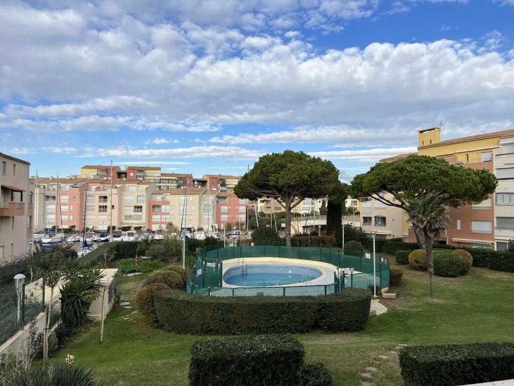 Appartement Appartement Cap d'Agde, 2 pièces, 6 personnes - FR-1-702-18 5 Avenue de la jetée 34300 Le Cap d\'Agde