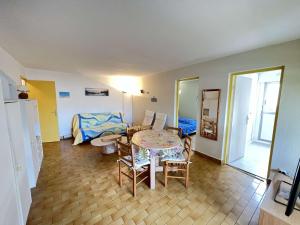 Appartement Cap d'Agde, 2 pièces, 6 personnes - FR-1-702-18