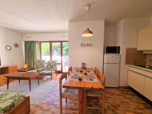 Appartement Cap d'Agde, 3 pièces, 4 personnes - FR-1-249-384