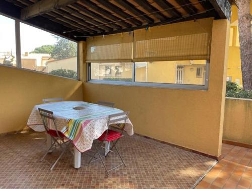 Appartement Cap d'Agde, 3 pièces, 6 personnes - FR-1-607-55