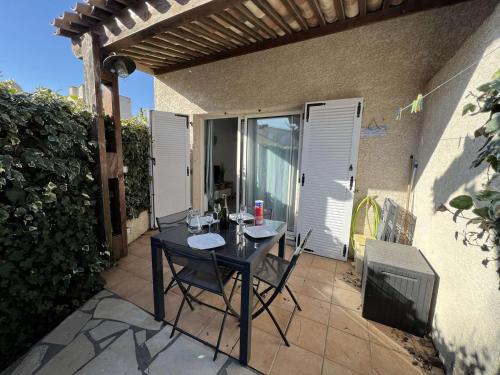 Appartement Cap d'Agde, 3 pièces, 6 personnes - FR-1-702-31