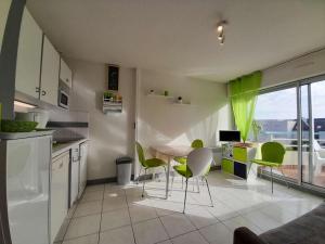 Appartement Carnac, 2 pièces, 4 personnes - FR-1-477-221