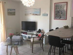 Appartement Carnac, 3 pièces, 4 personnes - FR-1-377-62