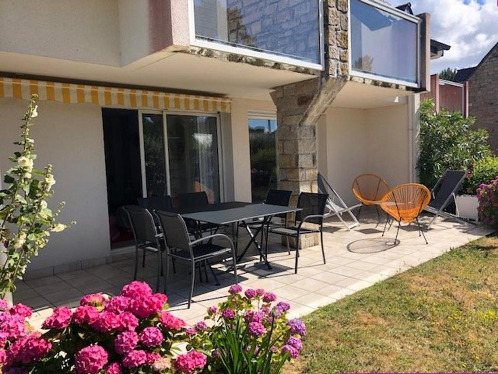 Appartement Appartement Carnac, 3 pièces, 4 personnes - FR-1-377-62 Chemin de la Garenne Residence Astrida Appt n°2 BAT B, RDC 56340 Carnac