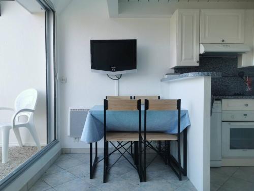 Appartement Carnac, 3 pièces, 4 personnes - FR-1-377-70