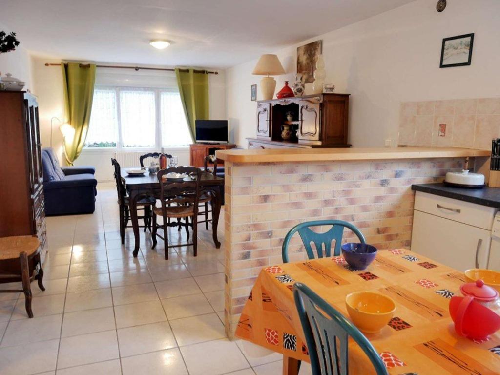 Appartement Carnac, 3 pièces, 4 personnes - FR-1-477-130 10 Avenue ST Colomban, 56340 Carnac