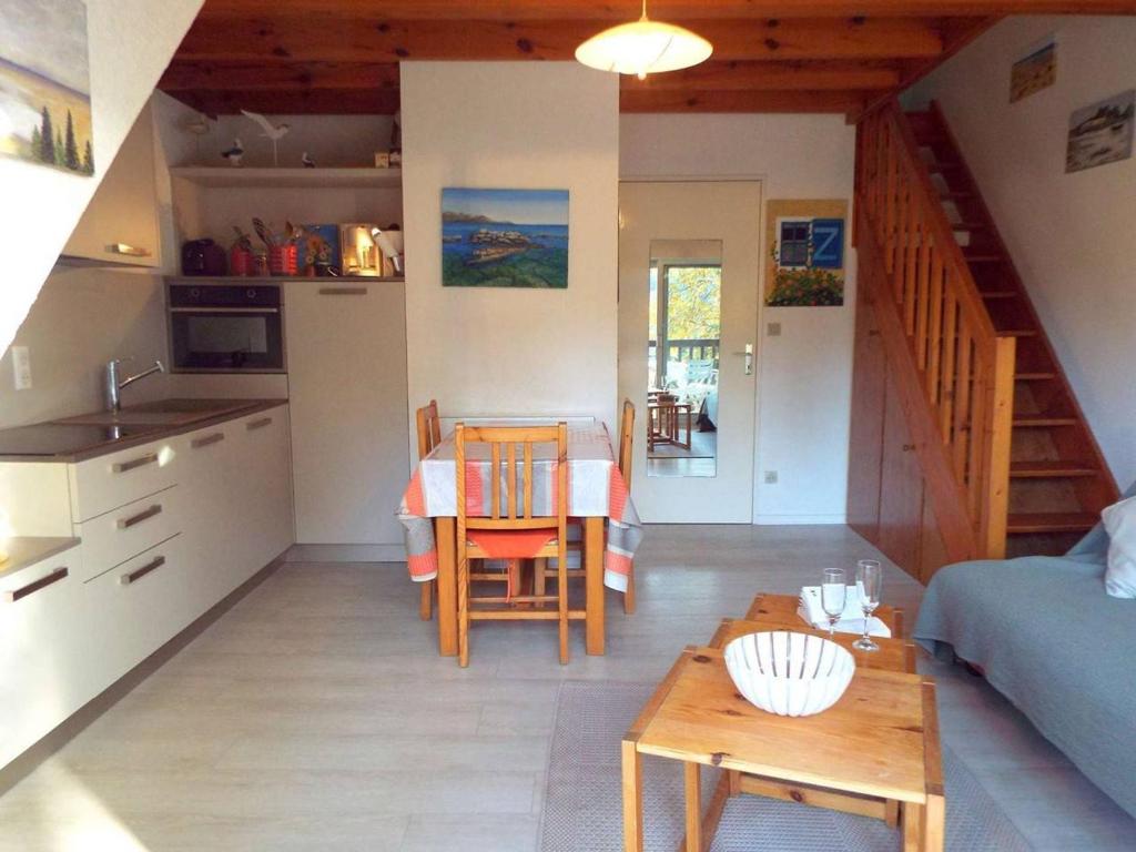 Appartement Appartement Carnac, 3 pièces, 5 personnes - FR-1-477-51 86 Avenue d'Arvor 56340 Carnac