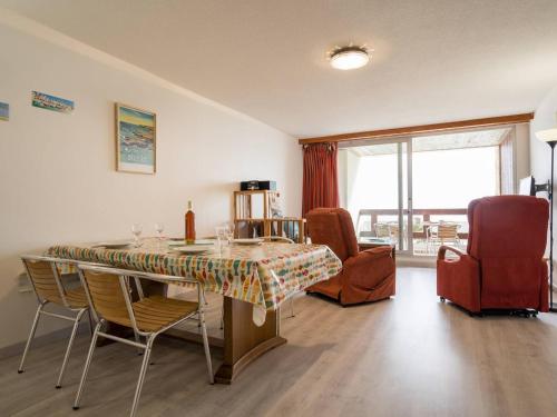 Appartement Carnac, 3 pièces, 6 personnes - FR-1-477-201