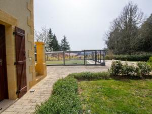 Appartement Appartement Carsac-Aillac, 2 pièces, 2 personnes - FR-1-616-256 Peygrieux 24200 Carsac-Aillac Aquitaine