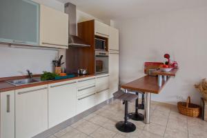 Appartement Casa Linda avec jardin 900m de la plage et du centre ville