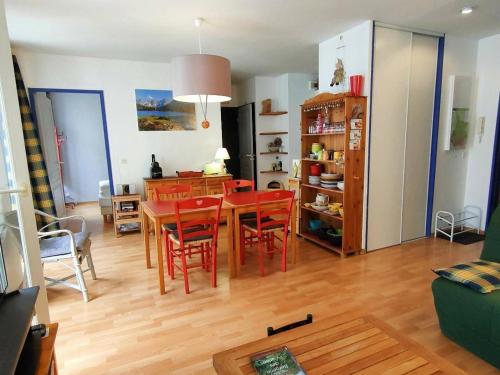 Appartement Cauterets, 2 pièces, 4 personnes - FR-1-234-283