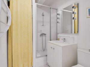 Appartement Cauterets, 2 pièces, 4 personnes - FR-1-401-109