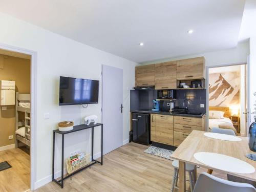 Appartement Cauterets, 2 pièces, 4 personnes - FR-1-401-252