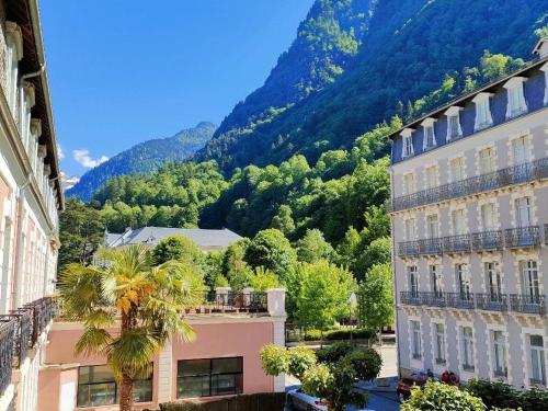 Appartement Cauterets, 2 pièces, 6 personnes - FR-1-234-130