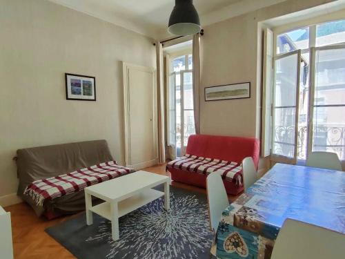 Appartement Cauterets, 2 pièces, 6 personnes - FR-1-234-140