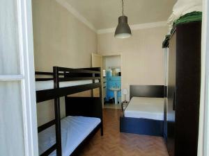 Appartement Cauterets, 2 pièces, 6 personnes - FR-1-234-140
