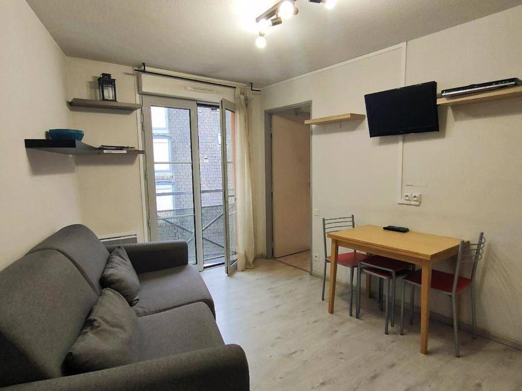 Appartement Cauterets, 2 pièces, 6 personnes - FR-1-234-199 24, avenue du Général Leclerc ou 41 rue Richelieu, 65110 Cauterets