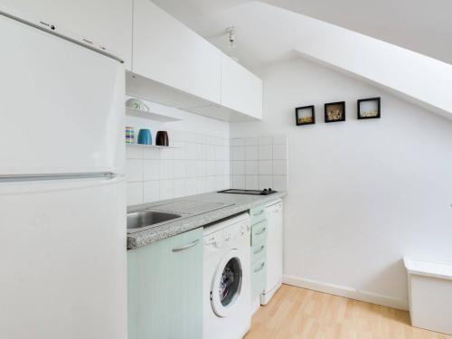 Appartement Cauterets, 2 pièces, 6 personnes - FR-1-401-145