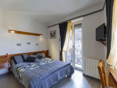 Appartement Cauterets, 3 pièces, 4 personnes - FR-1-401-26