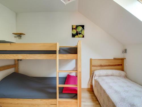 Appartement Cauterets, 3 pièces, 5 personnes - FR-1-401-38