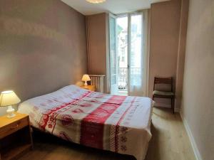 Appartement Cauterets, 3 pièces, 6 personnes - FR-1-234-142