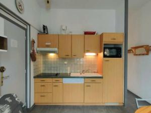 Appartement Cauterets, 3 pièces, 6 personnes - FR-1-234-247