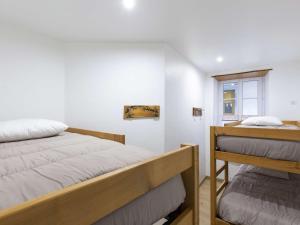 Appartement Cauterets, 3 pièces, 6 personnes - FR-1-401-230