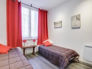 Appartement Cauterets, 4 pièces, 6 personnes - FR-1-401-136