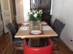 Appartement Cauterets, 4 pièces, 8 personnes - FR-1-234-258
