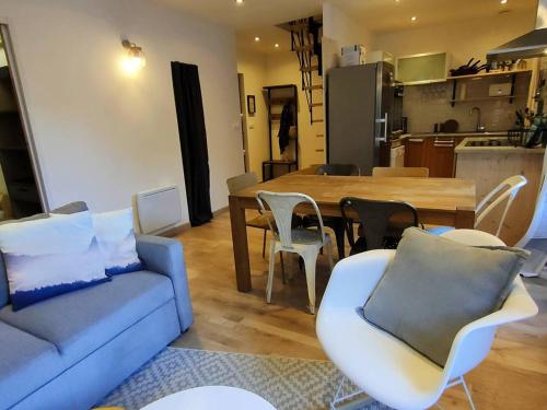 Appartement Cauterets, 4 pièces, 8 personnes - FR-1-234-274